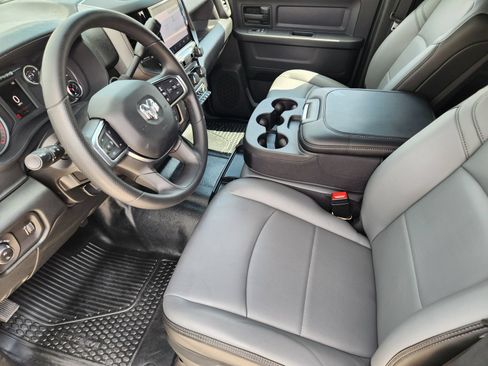 New 2027 RAM 3500 Tradesman AWD/4WD image 13