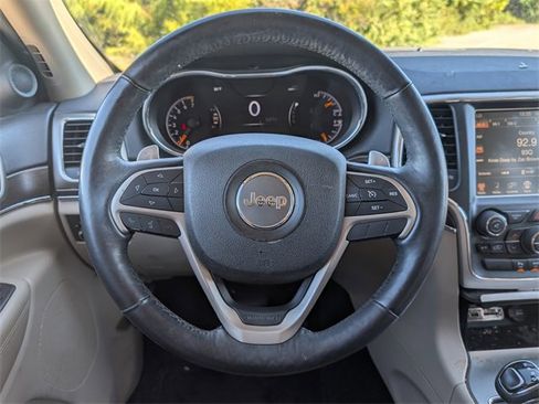 Used 2015 Jeep Grand Cherokee Limited image 11