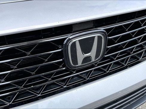 Certified 2024 Honda Accord EX image 26
