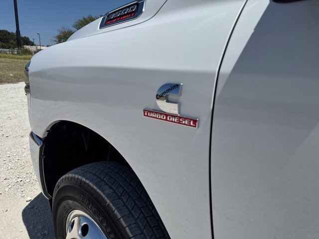 Used 2025 RAM 3500 Tradesman AWD/4WD image 9