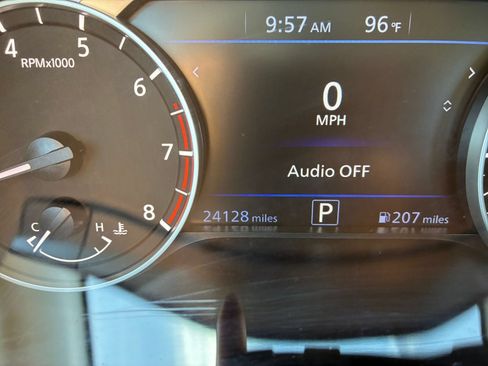 Used 2025 Nissan Altima 2.5 SV FWD image 35