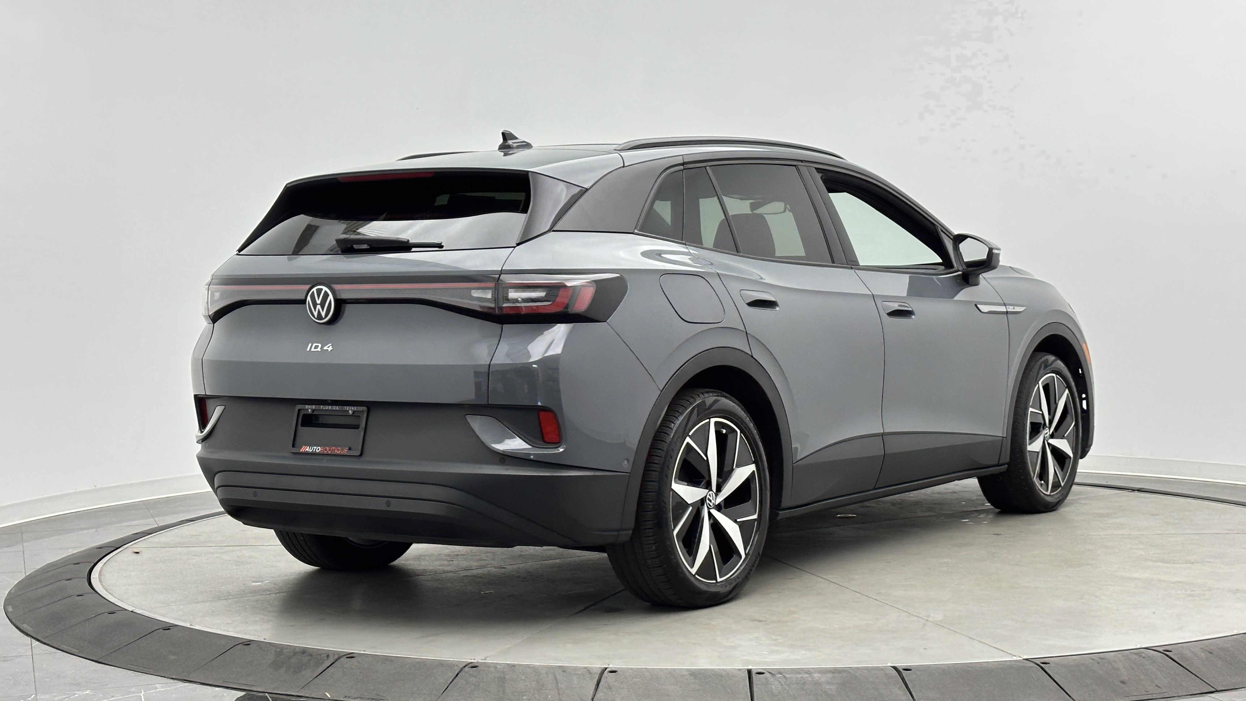 Used 2023 Volkswagen ID.4 S RWD image 8