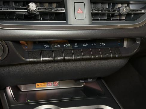 New 2026 Lexus UX 300h AWD image 23