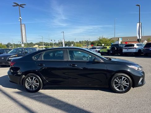 Used 2024 Kia Forte LXS FWD image 6