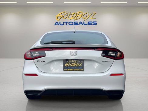 Used 2025 Honda Civic Sport image 5