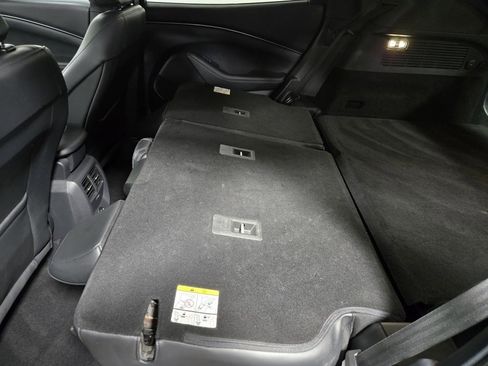 Used 2021 Ford Mustang Mach-E Select image 37