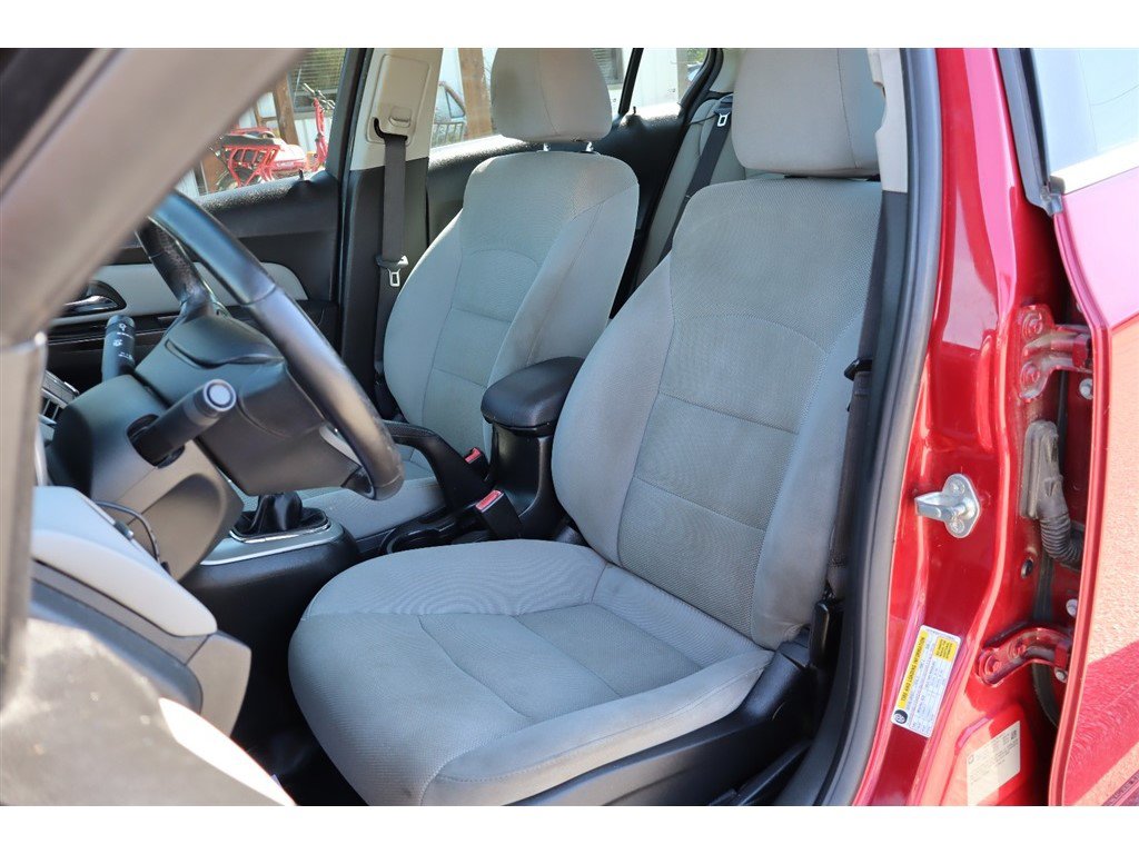 Used 2012 Chevrolet Cruze Eco FWD image 11