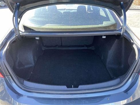 Used 2021 Chevrolet Malibu LS image 12