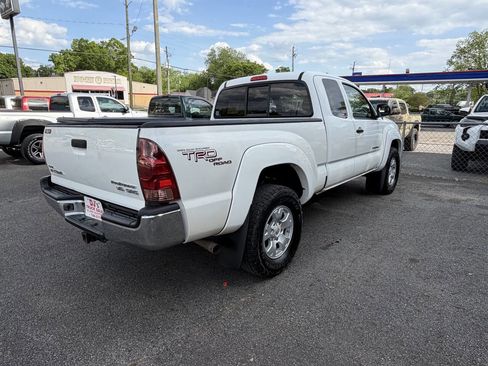 Used 2007 Toyota Tacoma PreRunner RWD image 5