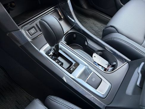 New 2026 Subaru Ascent Limited AWD/4WD image 15