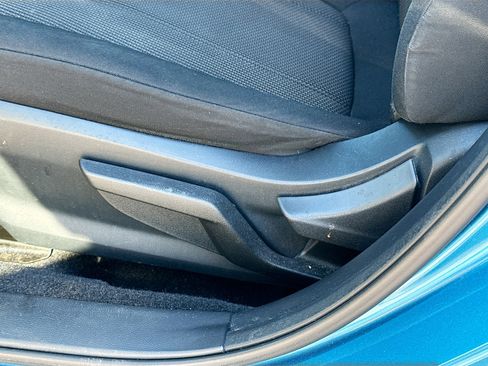 Used 2018 Subaru Impreza 2.0i Premium image 23