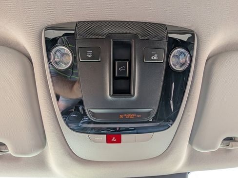 Used 2024 Kia Seltos EX image 29