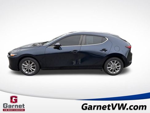 Used 2022 MAZDA MAZDA3 s image 2