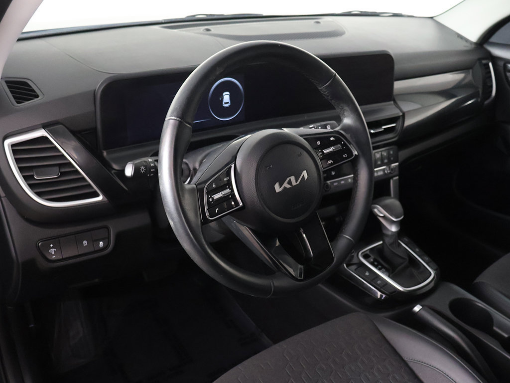 Used 2024 Kia Seltos S AWD/4WD image 26