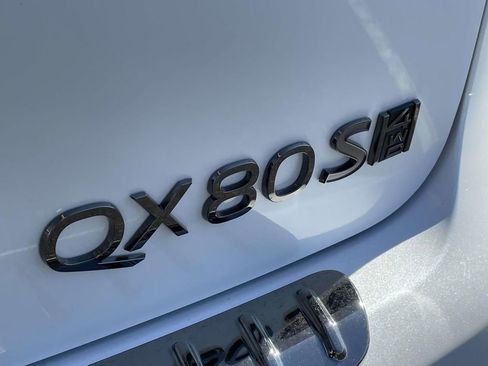 New 2026 INFINITI QX80 4WD w/ Sport Exterior Package image 8