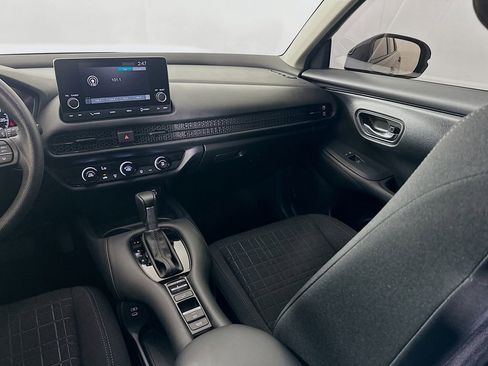 Certified 2024 Honda HR-V LX image 22