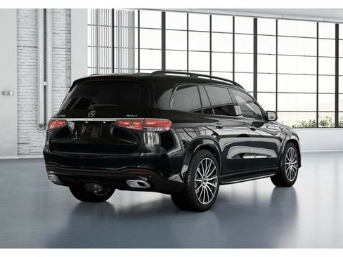 New 2026 Mercedes-Benz GLS 580 4MATIC image 23