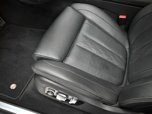 Used 2025 BMW ALPINA XB7 AWD/4WD image 18