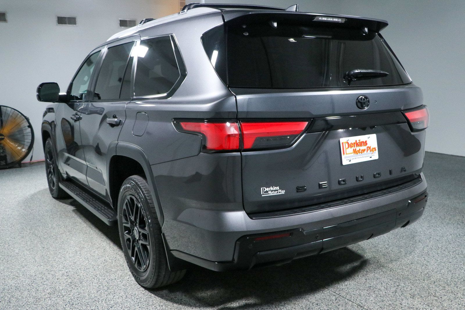 Used 2024 Toyota Sequoia Limited w/ Nightshade Package AWD/4WD image 9