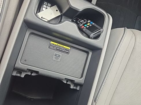 Used 2022 Honda Odyssey Elite image 47