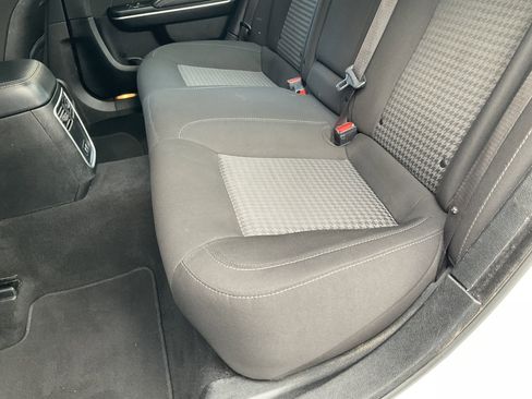 Used 2023 Dodge Charger GT image 33