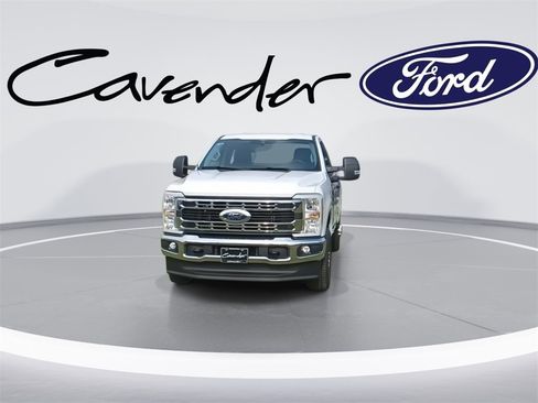New 2025 Ford F350 XLT image 25