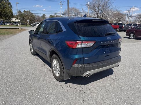 Used 2020 Ford Escape SE AWD/4WD image 3