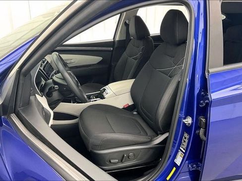 Certified 2022 Hyundai Tucson SEL w/ Cargo Package FWD image 8
