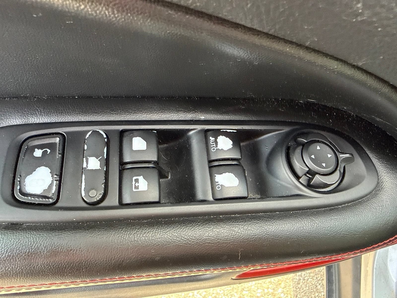 Used 2018 Jeep Compass Trailhawk AWD/4WD image 17