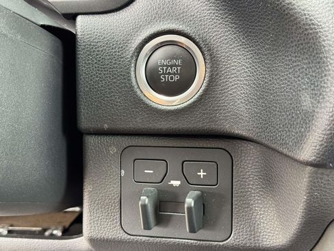 Used 2024 Toyota Tundra SR5 AWD/4WD image 8