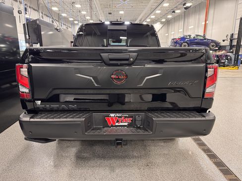 Used 2024 Nissan Titan PRO-4X w/ Pro-4x Utility Package image 33