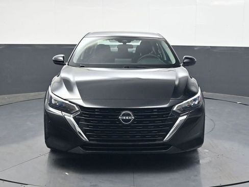 Used 2024 Nissan Sentra SV image 9