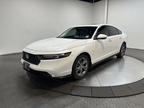 Certified 2024 Honda Accord EX image 1