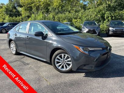 Used 2025 Toyota Corolla LE w/ LE Premium Package