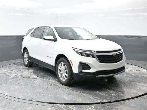 Used 2024 Chevrolet Equinox LT image 4