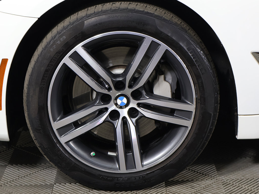 Used 2022 BMW 530i xDrive w/ Executive Package AWD/4WD image 25