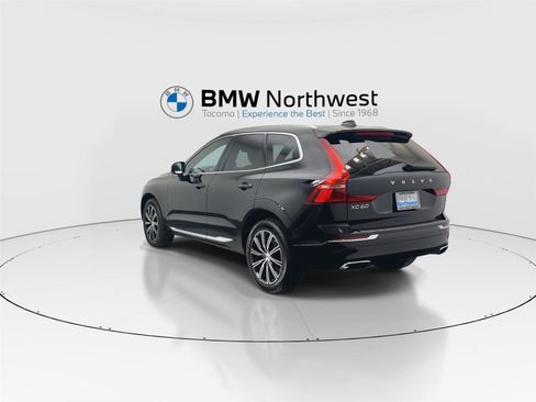 Used 2021 Volvo XC60 T5 Inscription w/ Climate Package image 12
