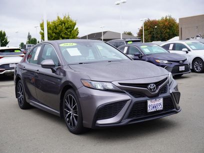 Used 2021 Toyota Camry SE