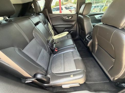 Used 2020 Chevrolet Blazer LT FWD image 16