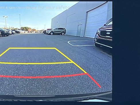 Used 2026 Kia Sportage EX image 22