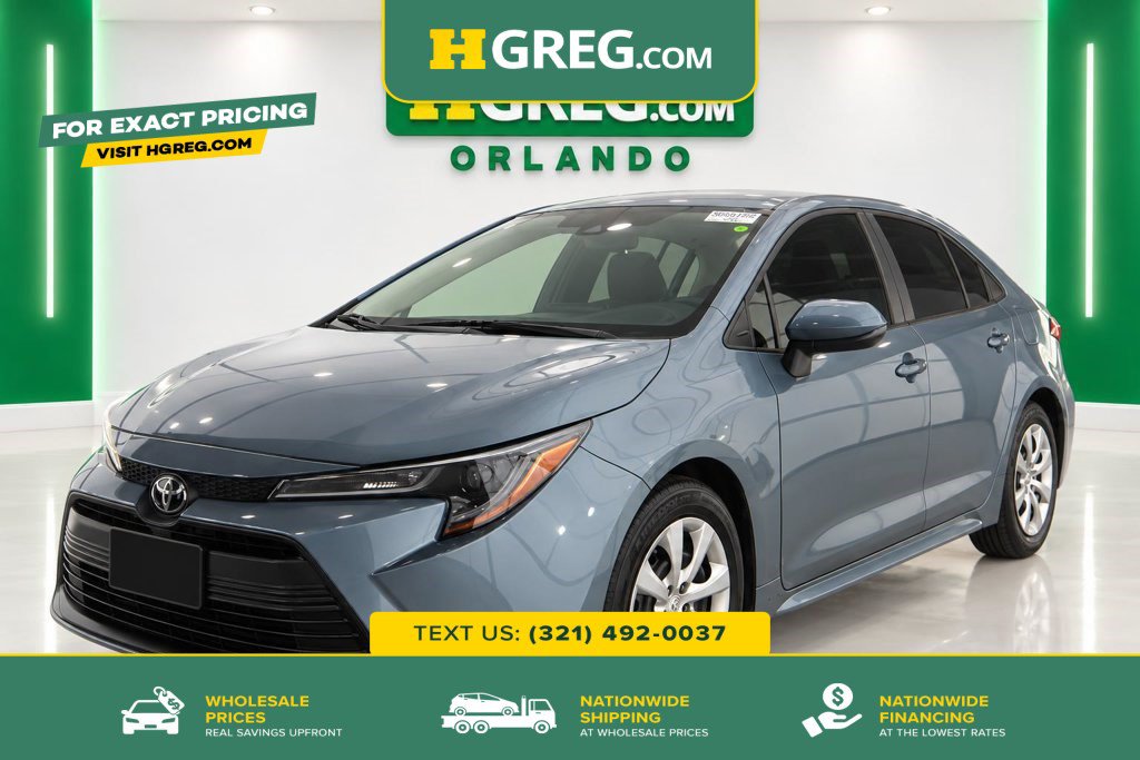 Used 2024 Toyota Corolla LE FWD image 1