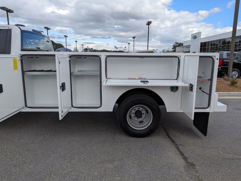 New 2026 Ford F350 XL w/ XL Chrome Package AWD/4WD image 6