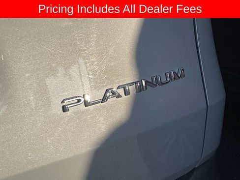 Used 2026 Toyota Grand Highlander AWD Hybrid image 9
