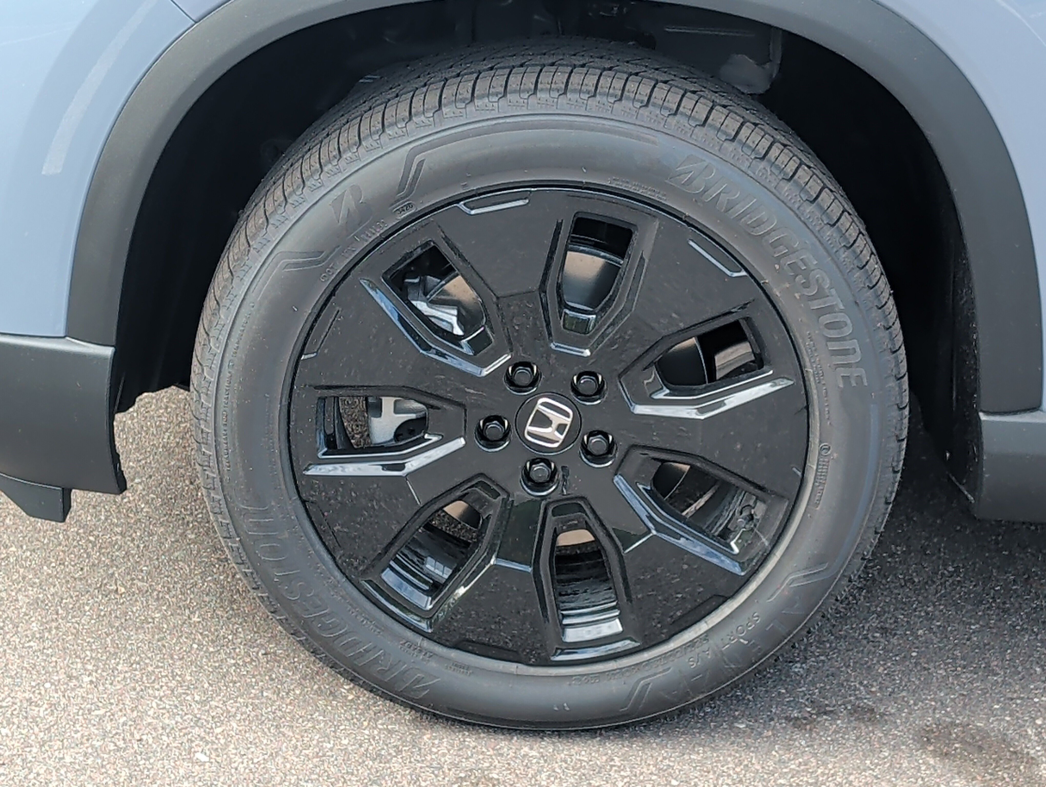 New 2026 Honda Pilot Black Edition image 9