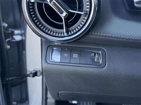 Used 2026 Chevrolet Equinox LT w/ Convenience Package II image 20