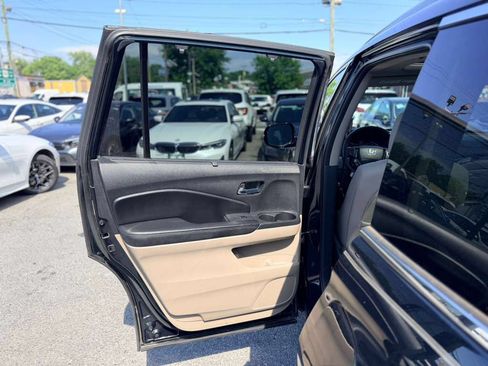 Used 2016 Honda Pilot Elite image 24