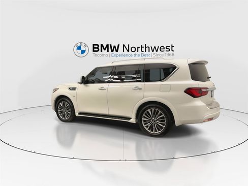 Used 2018 INFINITI QX80 4WD w/ Deluxe Technology Package image 12