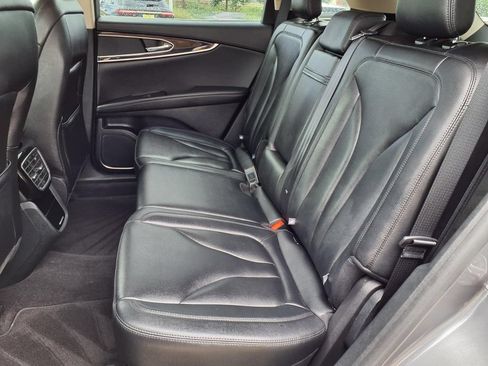 Used 2023 Lincoln Nautilus AWD image 26