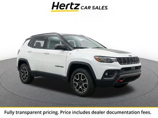 Used 2025 Jeep Compass Trailhawk AWD/4WD video 1