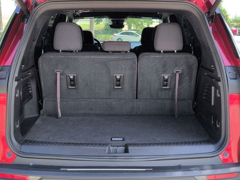 Certified 2024 Chevrolet Traverse Z71 w/ Enhanced Driving Package image 23